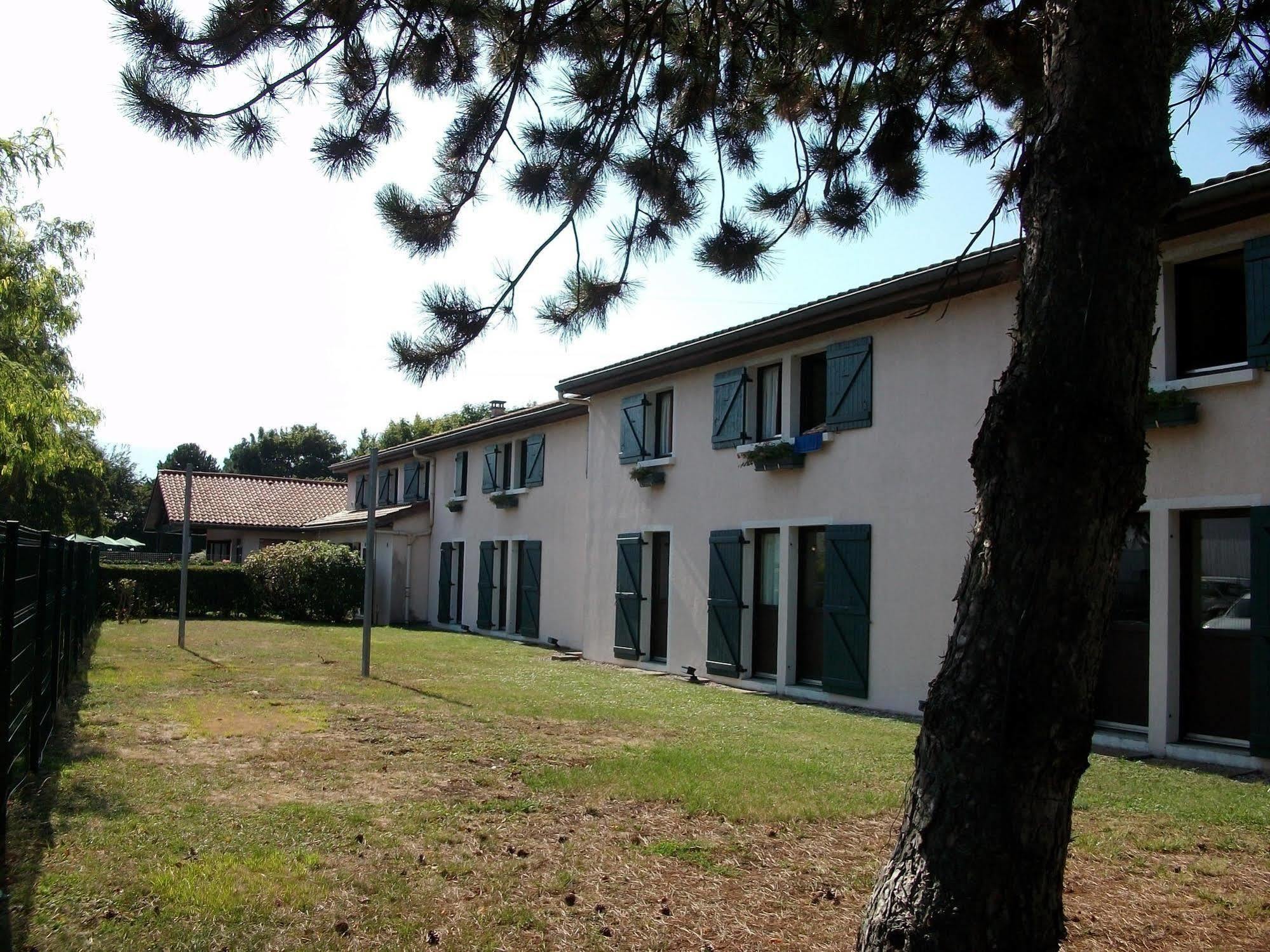 Kyriad Grenoble Sud - Seyssinet 外观 照片